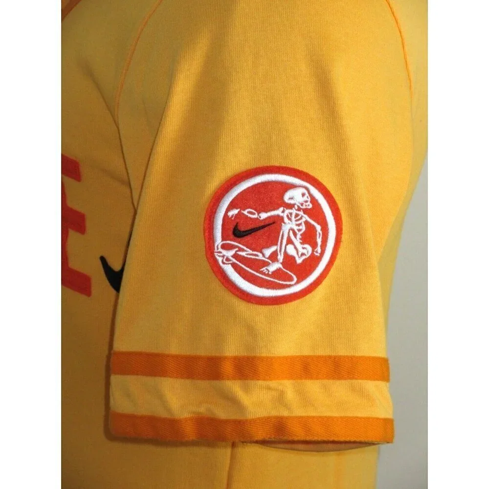 Nike Sportswear Mens Baseball Jersey Button Up Skate shirt Orange Size Small NWT